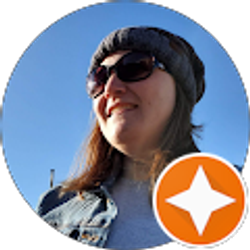 Profile photo of Lindsay Cole