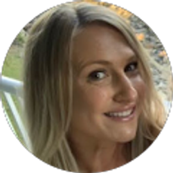 Profile photo of Noelle Massin