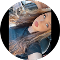 Profile photo of Halye Yochim