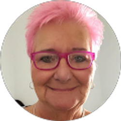 Profile photo of Nancy Larson