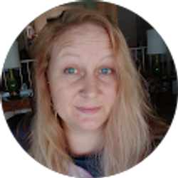 Profile photo of Tiffany Yeager