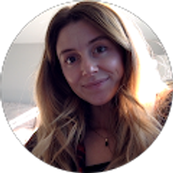 Profile photo of Rebecca Hundley