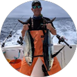 Profile photo of Kris Kent