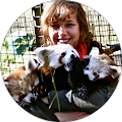 Profile photo of Annie fyndraai