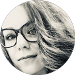 Profile photo of Jennifer Boberg