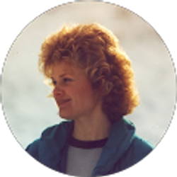 Profile photo of Mel S. (MrsSmilingOak)