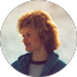 Profile photo of Mel S. (MrsSmilingOak)