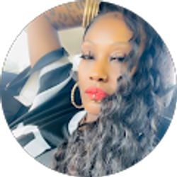 Profile photo of Danielle Clines