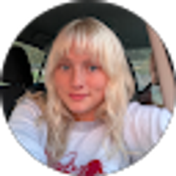 Profile photo of Noelle Cook