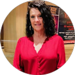 Profile photo of LAURA CHAMBLISS