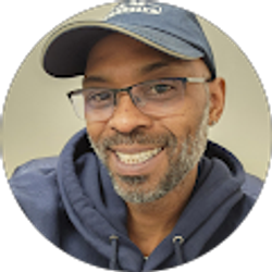 Profile photo of Quincy Smith