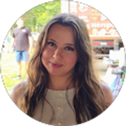 Profile photo of Kaitlyn Filer