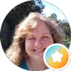 Profile photo of Julie Carmon