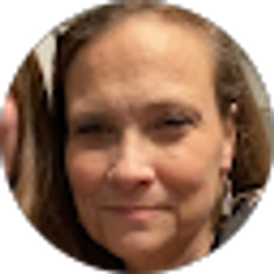 Profile photo of Danielle McClain