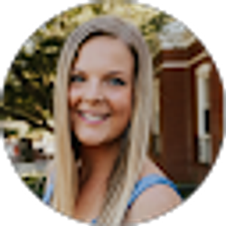 Profile photo of Abbie Logue