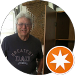 Profile photo of Laura Dickson