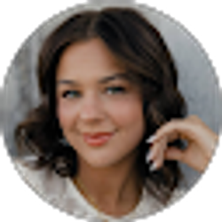 Profile photo of Ella Godfrey