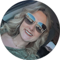 Profile photo of Ariel Whitman