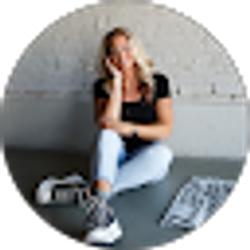 Profile photo of Dani Duncan