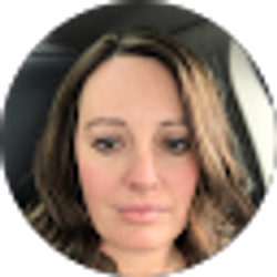 Profile photo of Amy Gully