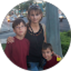 Profile photo of Esmeralda Salazar