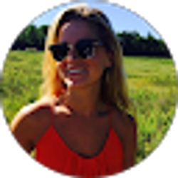 Profile photo of Kelly Walker