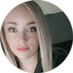 Profile photo of Hayley Velandingham