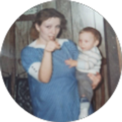 Profile photo of Louise Besimi