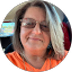 Profile photo of Carri Estes