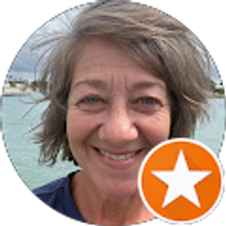 Profile photo of Lynn Aprile