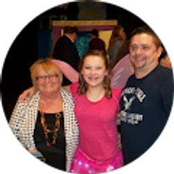 Profile photo of Leslie Riley