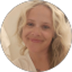 Profile photo of Rachel Evans