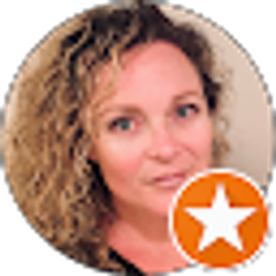 Profile photo of Kristen Robertson