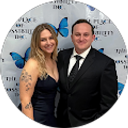 Profile photo of Danielle Szlachetka