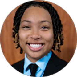 Profile photo of Sydney Fayton