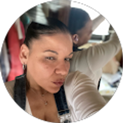 Profile photo of Sasha Mendoza