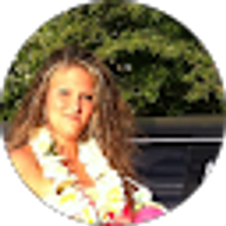 Profile photo of Leanna Harding