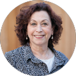 Profile photo of Rebekah Chisholm