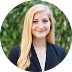 Profile photo of Lindsay Leach