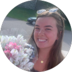 Profile photo of Ellie Muelken