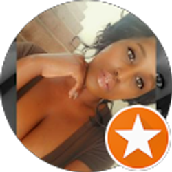 Profile photo of Ashley Pak