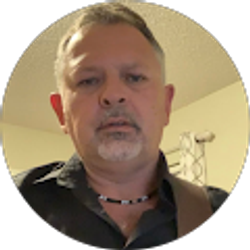 Profile photo of Tom Shanteau