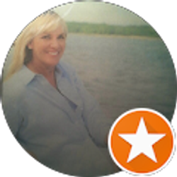 Profile photo of Claudia Martin