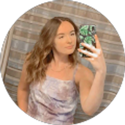 Profile photo of Lindy Kirby