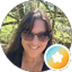 Profile photo of Lisa Russell