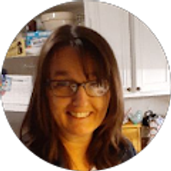 Profile photo of Rebecca Roberts