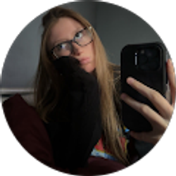 Profile photo of Summer Madison