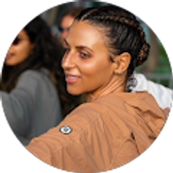 Profile photo of Amanda Goe