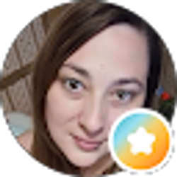 Profile photo of Amanda Comeau