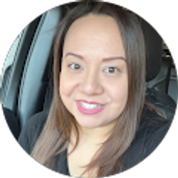 Profile photo of Claudia Hernandez